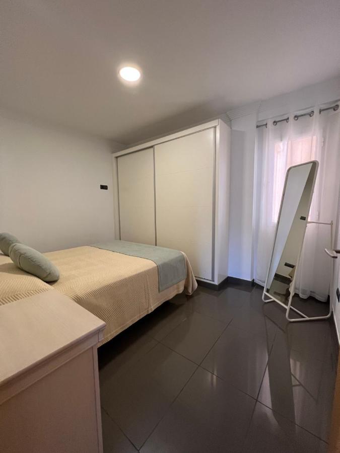 Apartamento Fuengirola Centro Luaran gambar