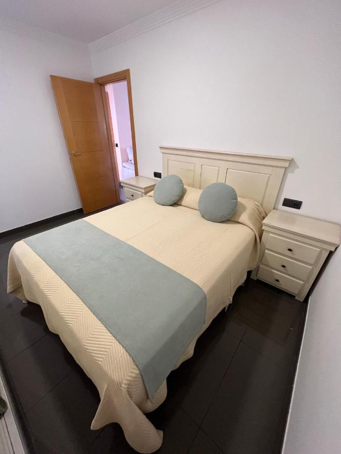 Apartamento Fuengirola Centro Luaran gambar
